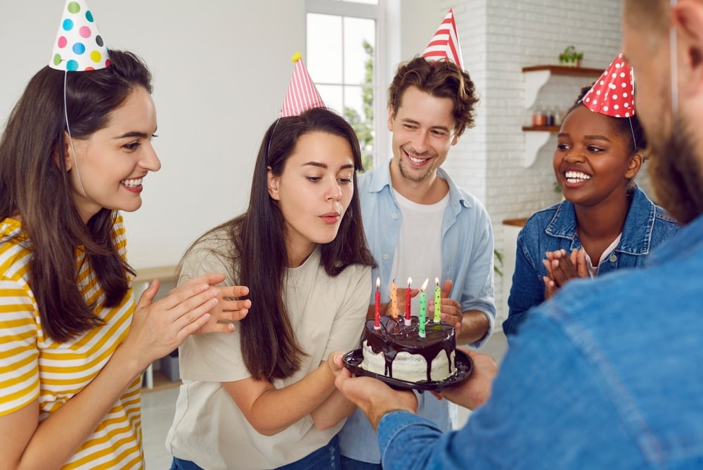 تولدت مبارک رفیق به انگلیسی